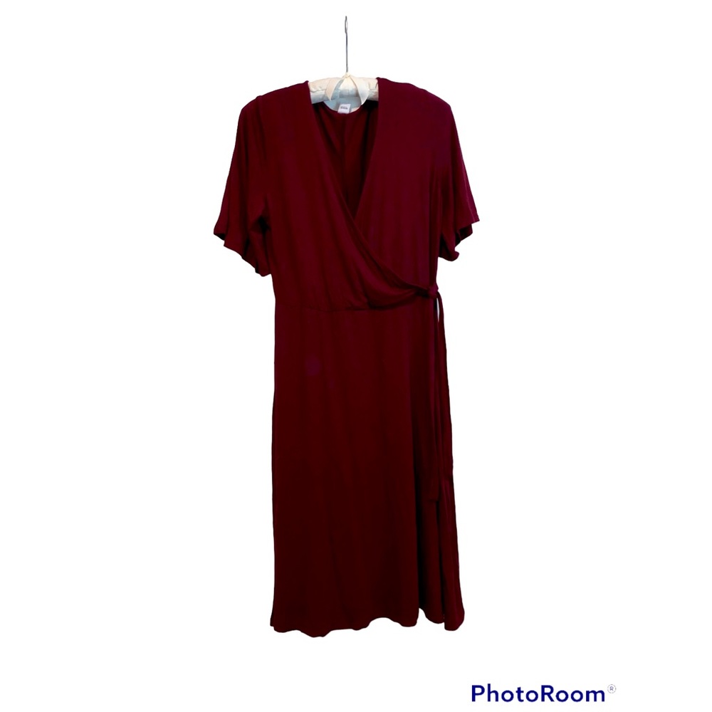 🌟🌟 2/$10 🌟🌟 Knit Wrap Dress w/ Flattering Belt Accent